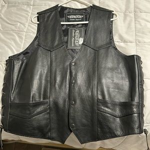 Unisex leather vest